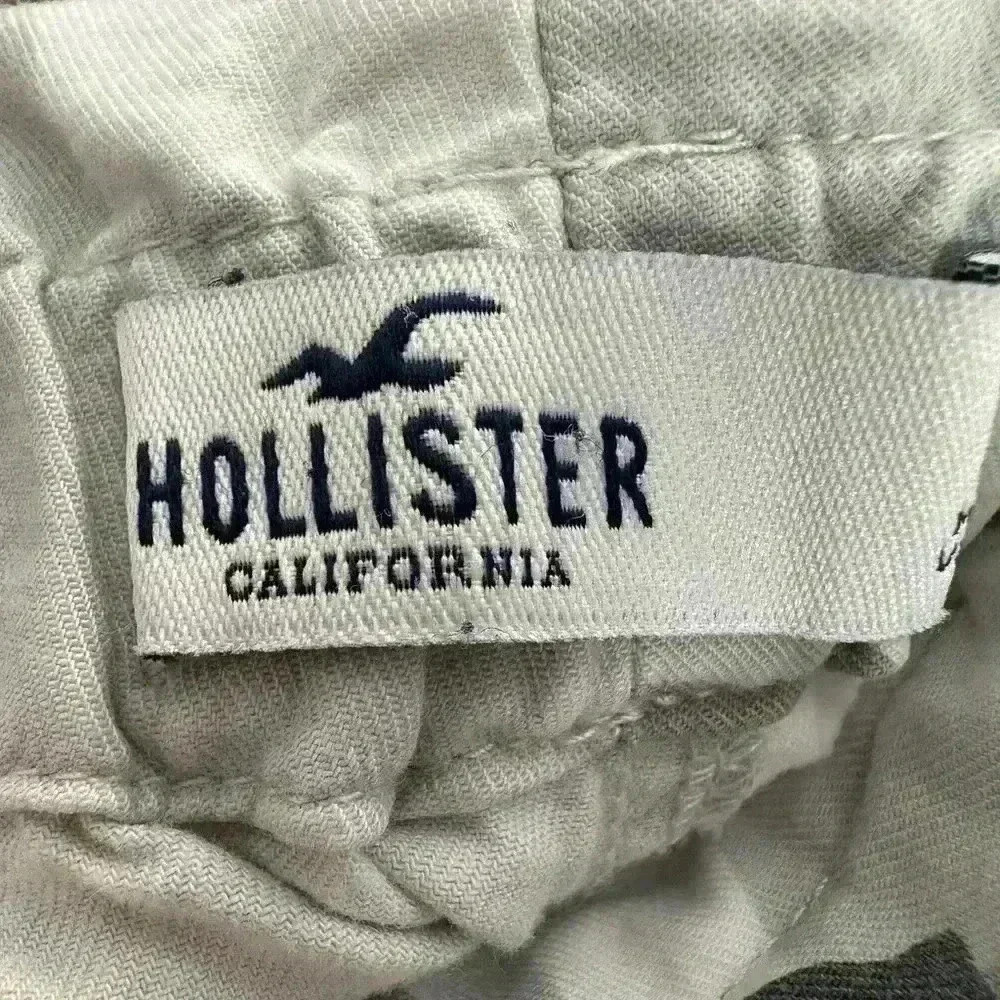 Hollister camo pants size XS (D3) - Picture 7 of 8